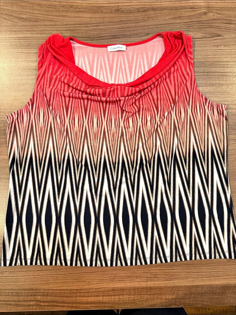 Calvin Klein Women's Geometric Tank Top in Red & Black Like New